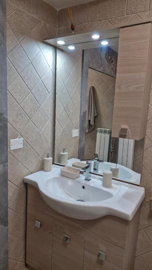 House Magie 2 E 3 Apartment Marco Simone